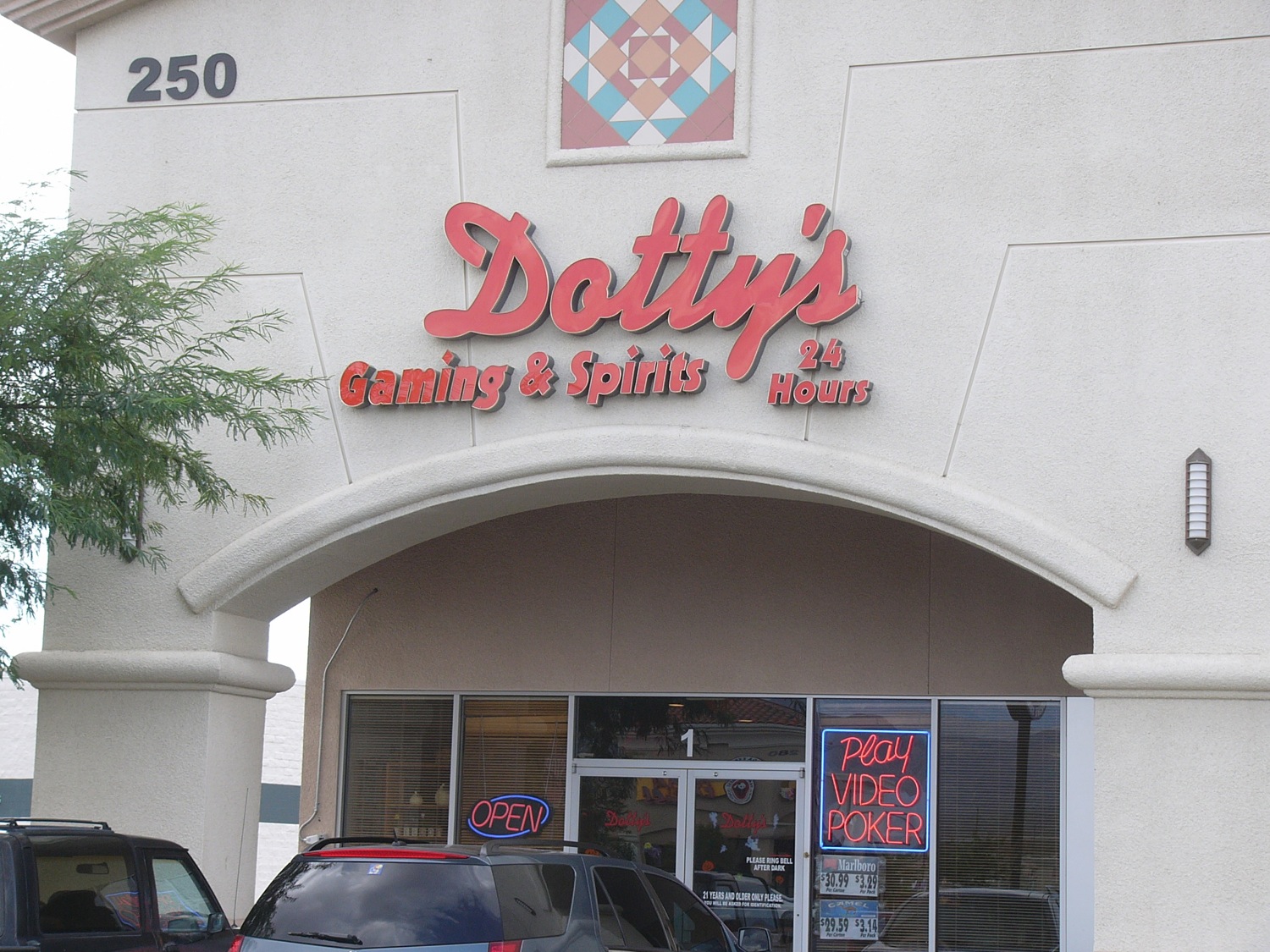 Dotty's 9